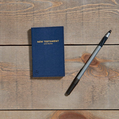 CSB Pocket New Testament with Psalms, Navy Trade Paper, Red Letter, Concise Format, Evangelism, Outreach, Easy-to-Read Bible Serif Type