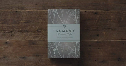 ESV Women's Devotional Bible (Green)